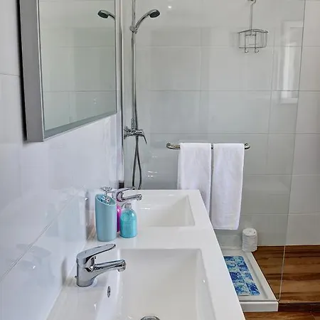 3 - Da Falesia בית נופש *